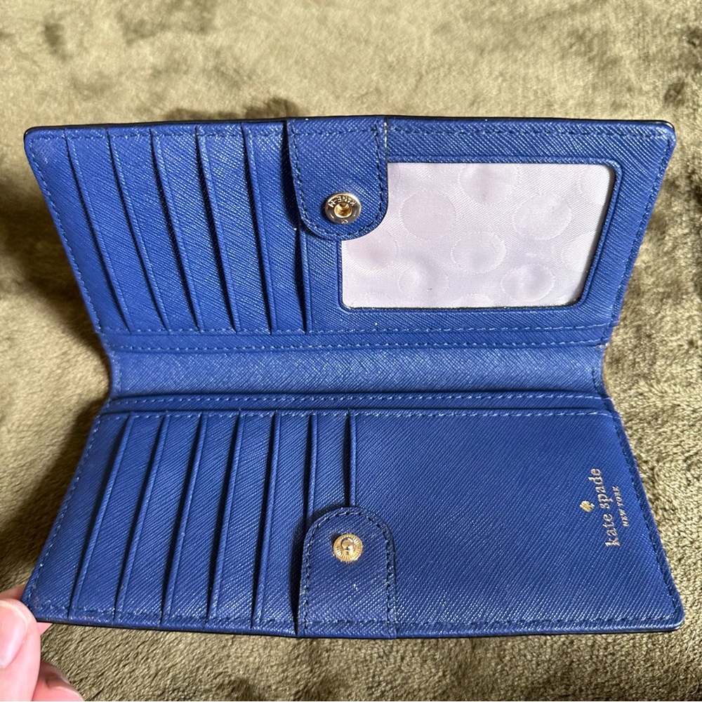 Kate Spade Wallet - Picture 3 of 3